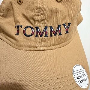 Tommy Hilfiger Beige Women's Cap